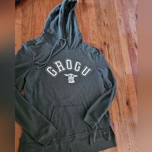 Grogu star wars soft pullover hoodie thin sweatshirt w/ front pocket, womens S